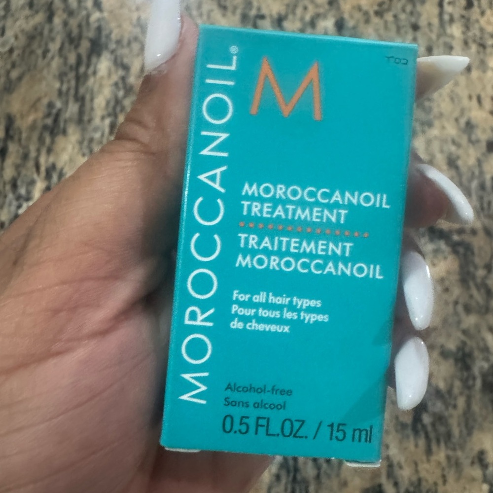 Moroccanoil Hair Treatment Box - Blue and Orange